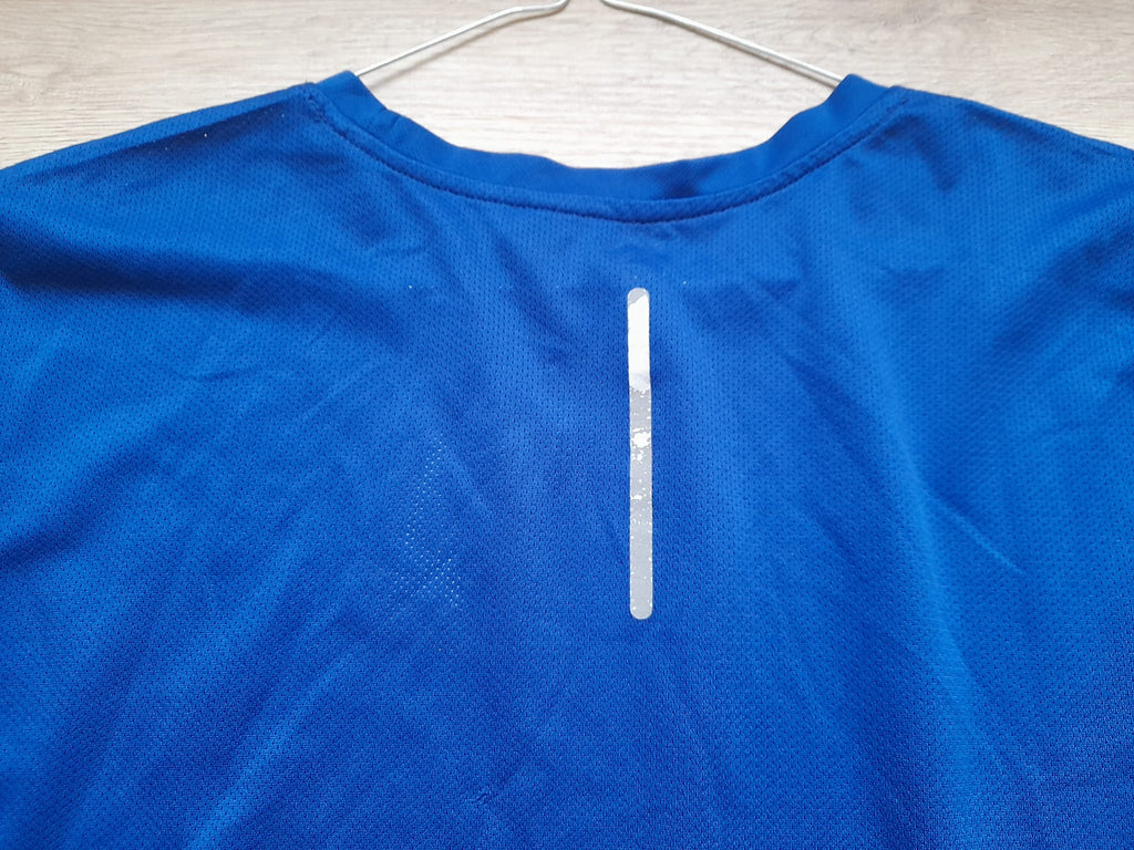 CAMISETA M/C AZUL DEPORTE TRANSPIRABLE