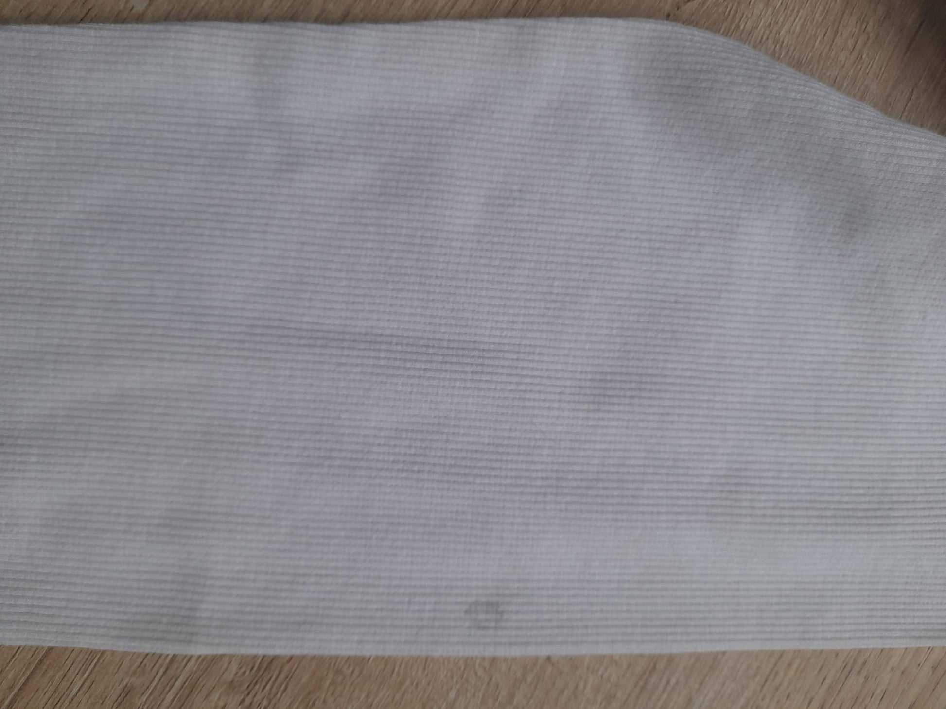 CAMISETA BLANCA M/L DE CANALÉ (PEQUEÑA MANCHA EN MANGA IZQUIERDA)