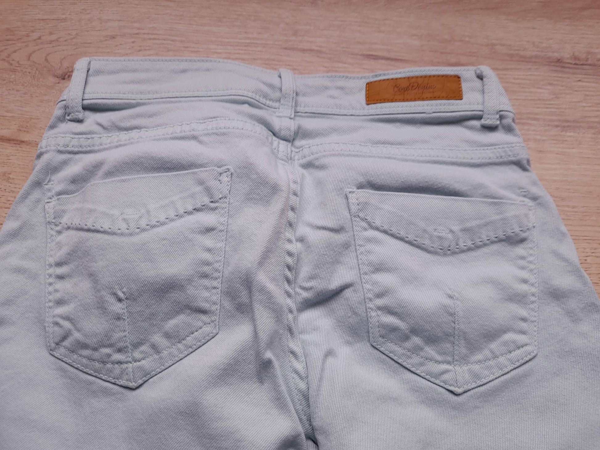 PANTALÓN TIPO VAQUERO AZUL CELESTE NIÑ@ELÁSTICO