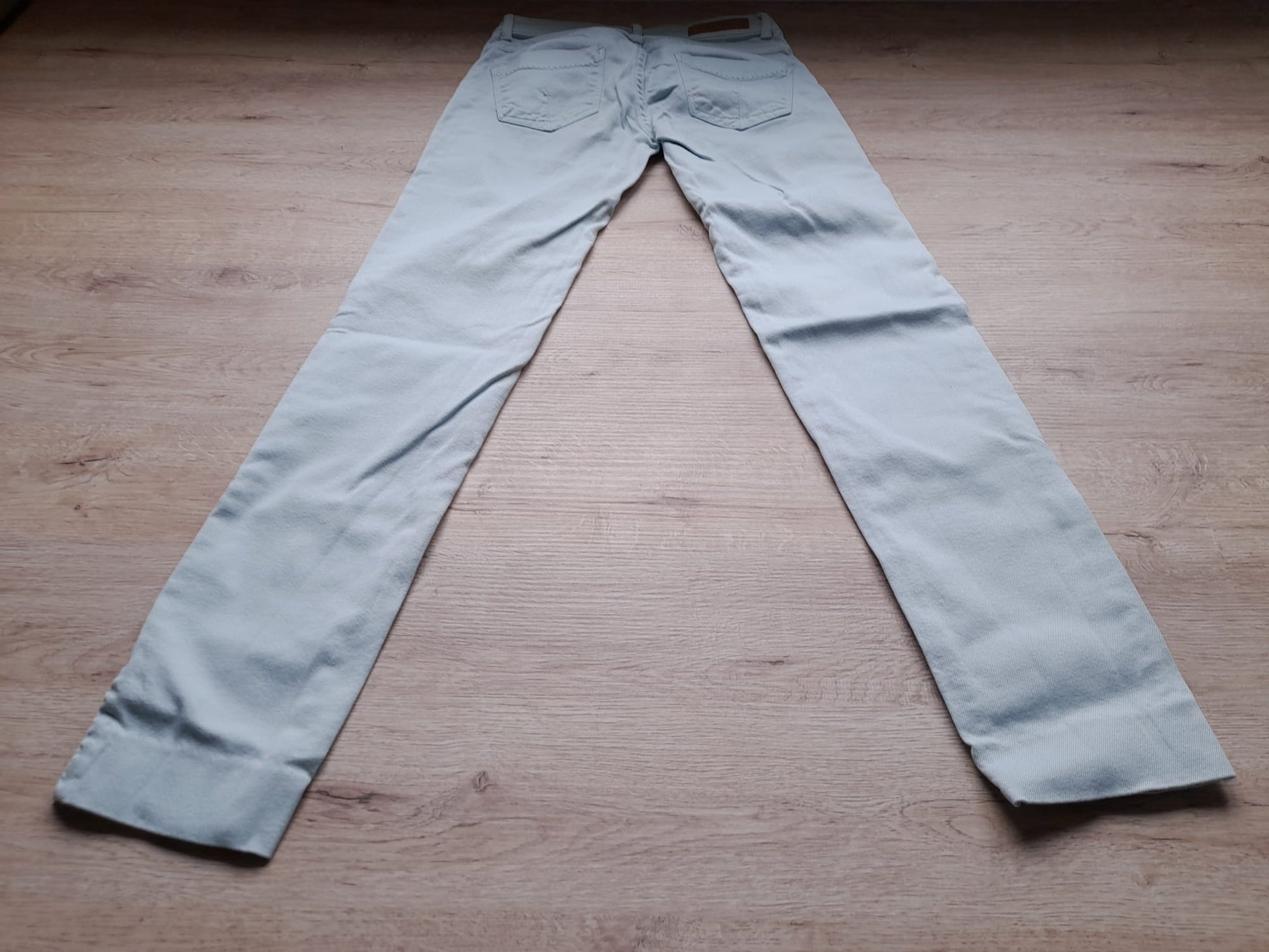 PANTALÓN TIPO VAQUERO AZUL CELESTE NIÑ@ELÁSTICO