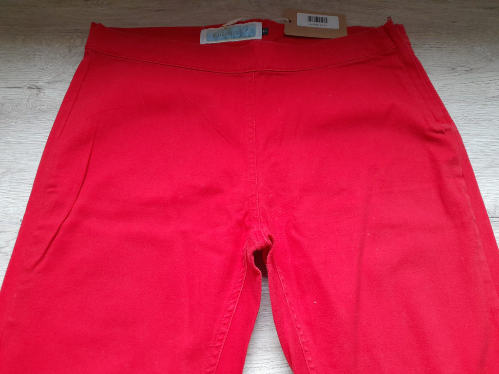 JOGGING ROJO ELÁSTICO CON CREMALLERA LATERAL