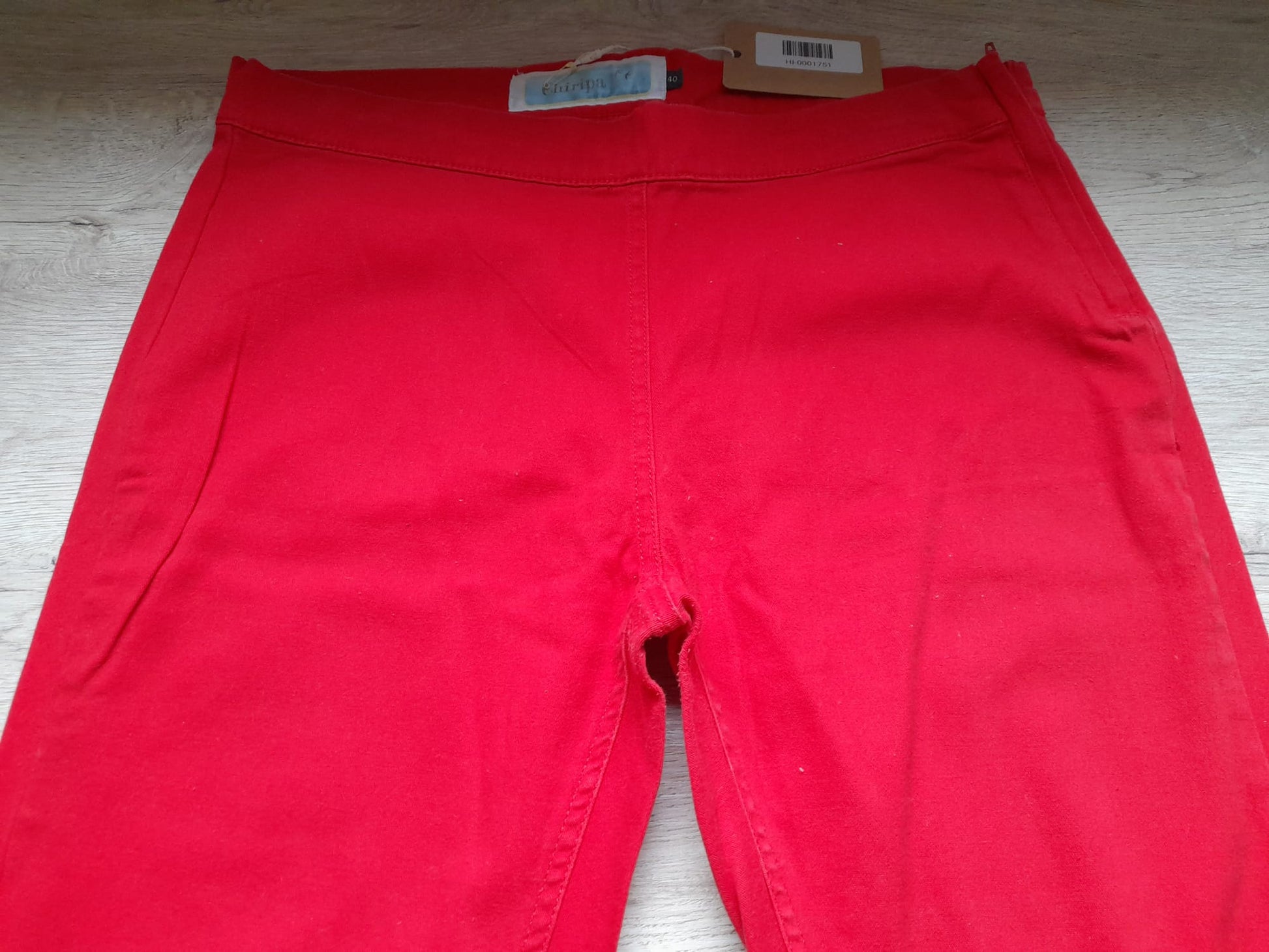 JOGGING ROJO ELÁSTICO CON CREMALLERA LATERAL
