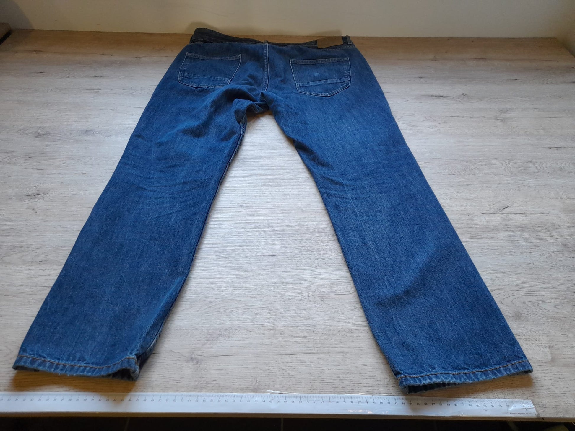 PANTALÓN VAQUERO