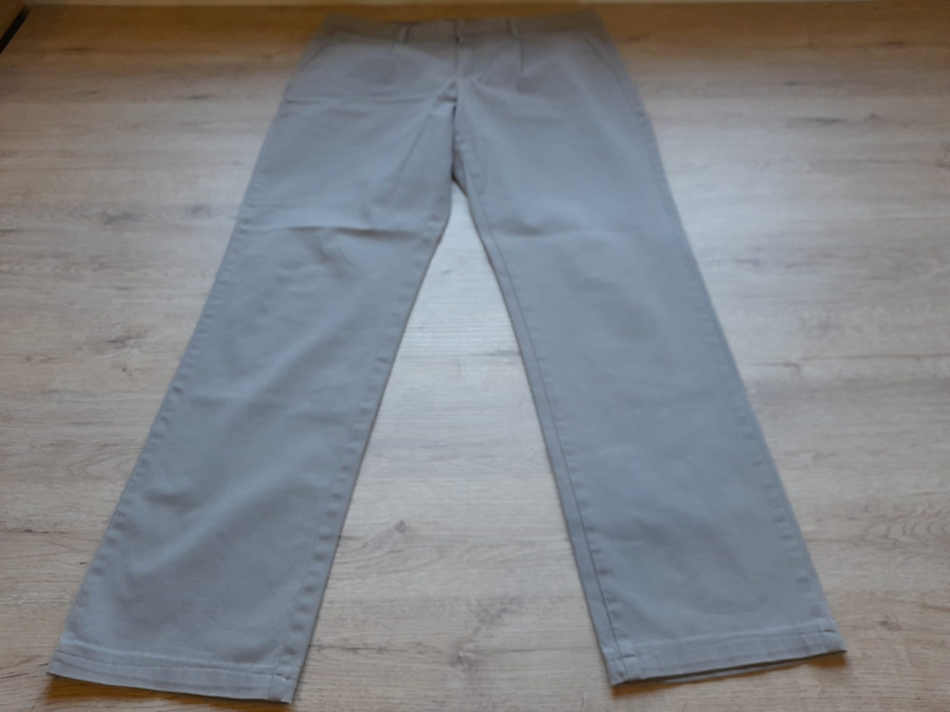 PANTALÓN TIPO CHINO CABALLERO BEIGE