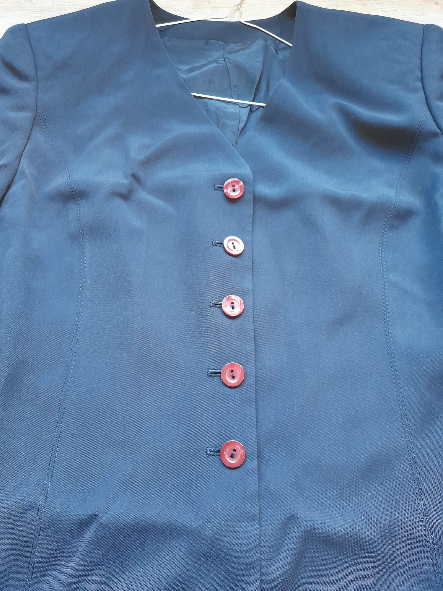 AMERICANA AZUL MARINO CON HOMBRERAS MUJER