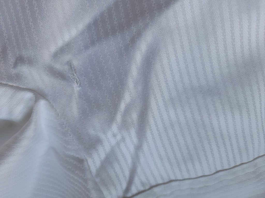 CAMISA BLANCA M/L MUJER CON RAYAS BLANCAS