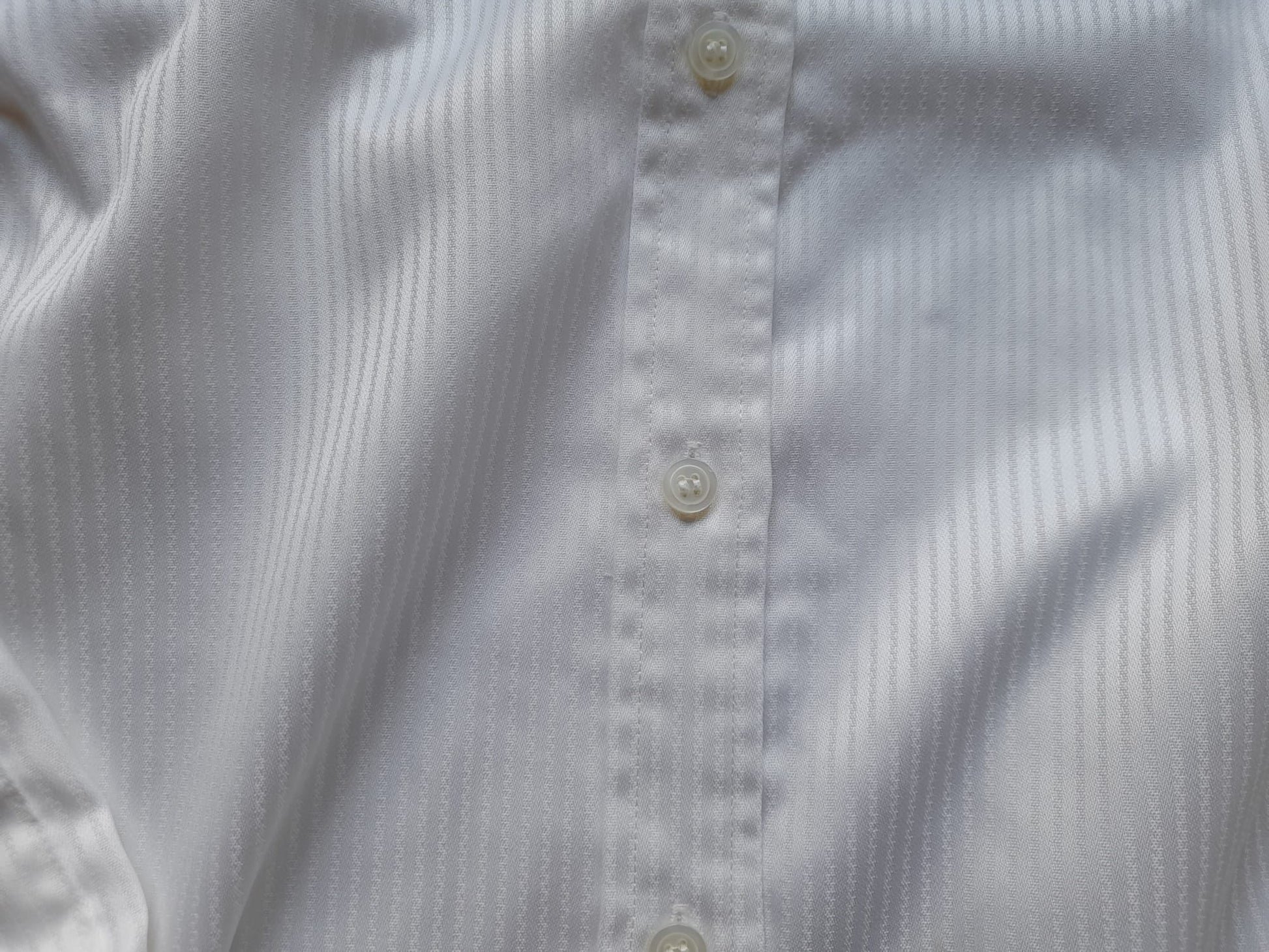 CAMISA BLANCA M/L MUJER CON RAYAS BLANCAS