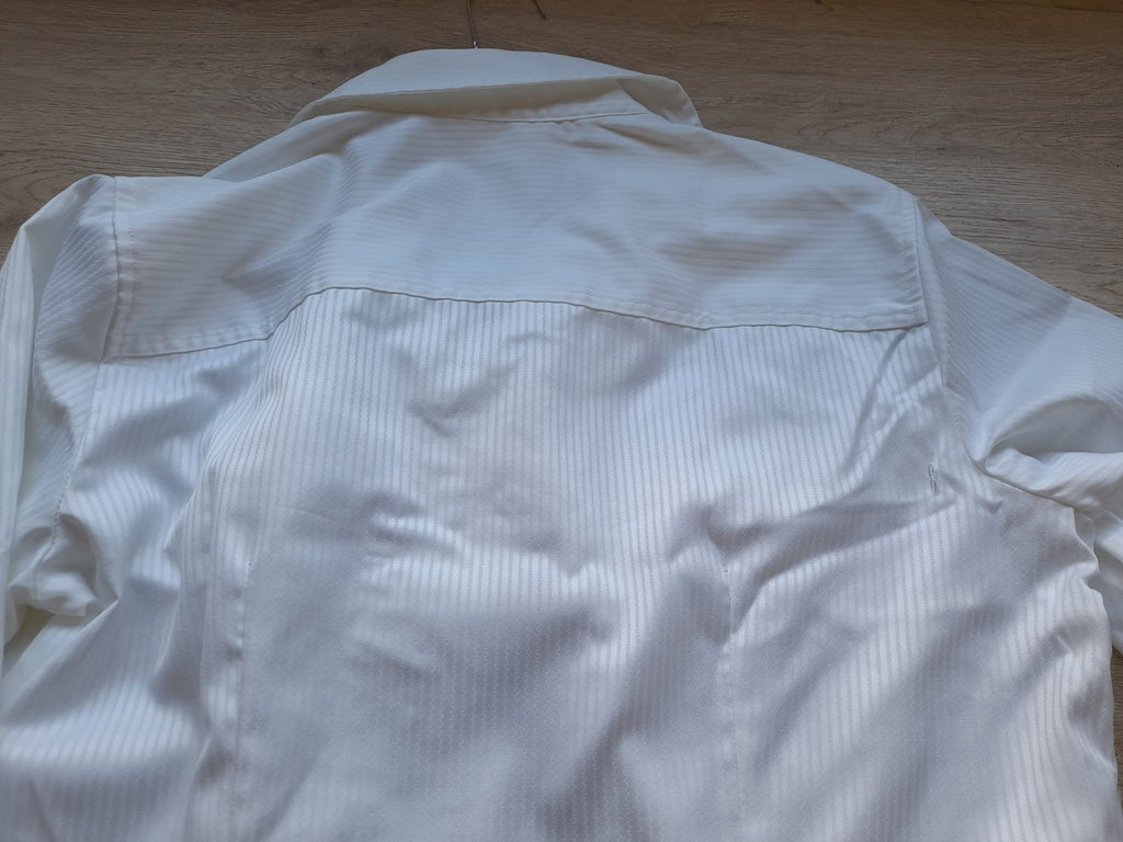 CAMISA BLANCA M/L MUJER CON RAYAS BLANCAS