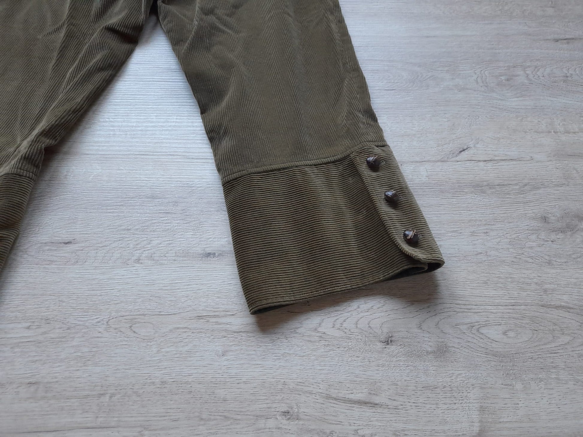 PANTALÓN MUJER MARRÓN DE PANA
