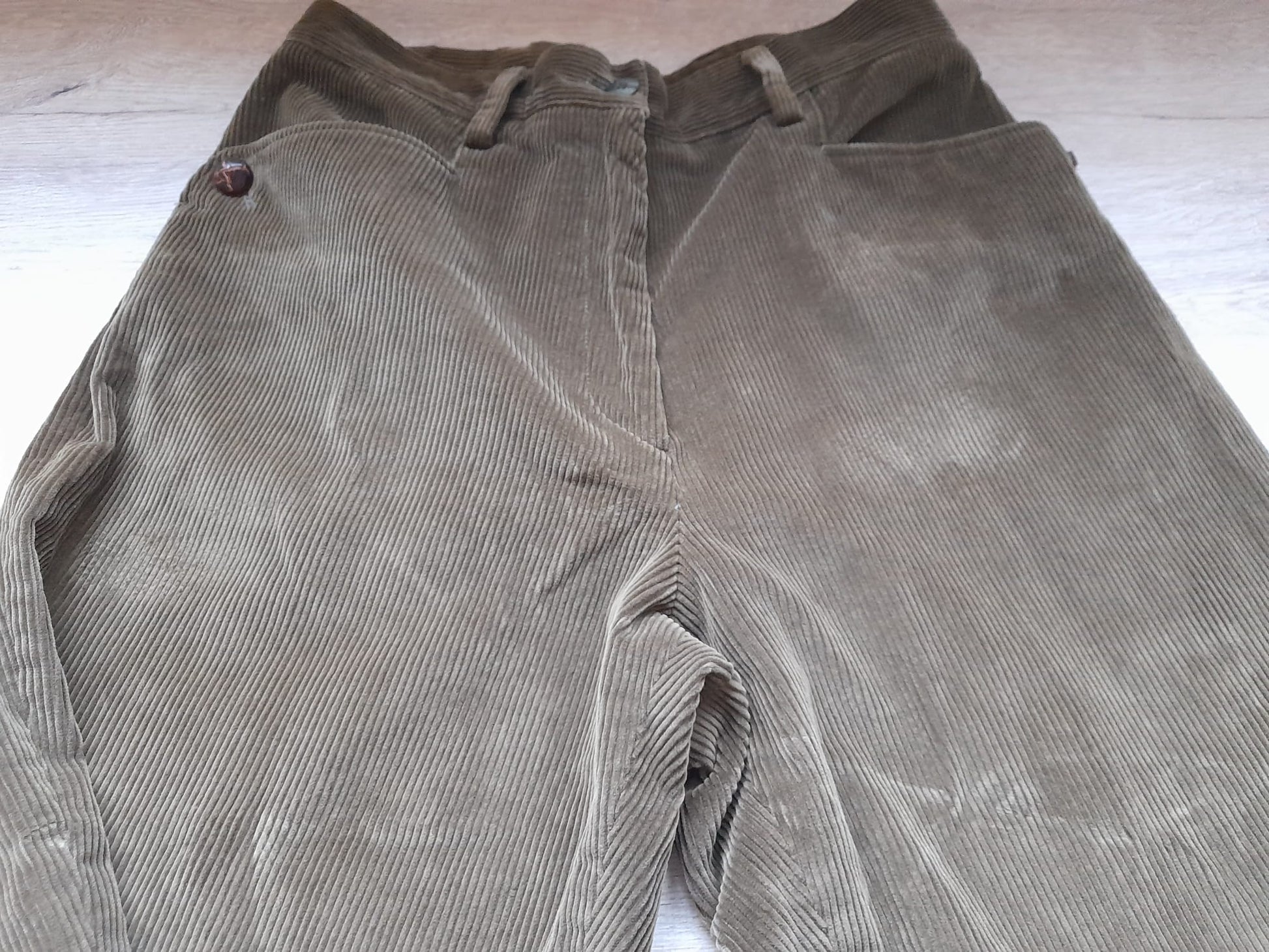 PANTALÓN MUJER MARRÓN DE PANA