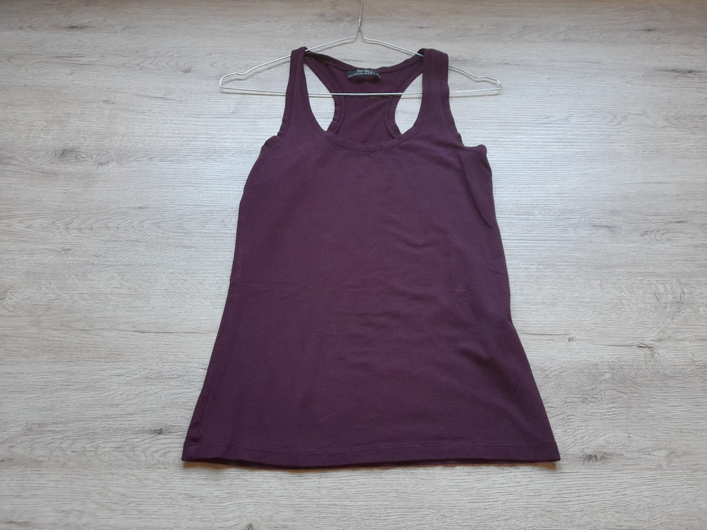 CAMISETA TIRANTES MORADA