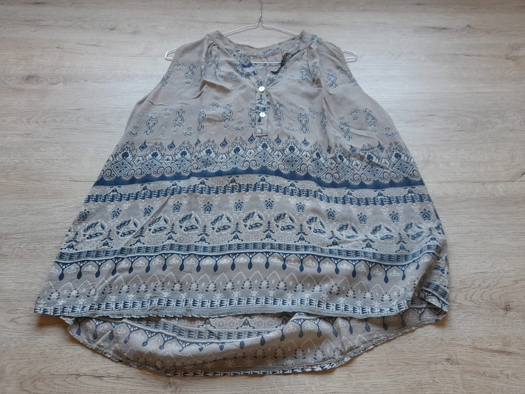 BLUSA SIN MANGAS MARRÓN CON ESTAMPADO AZUL
