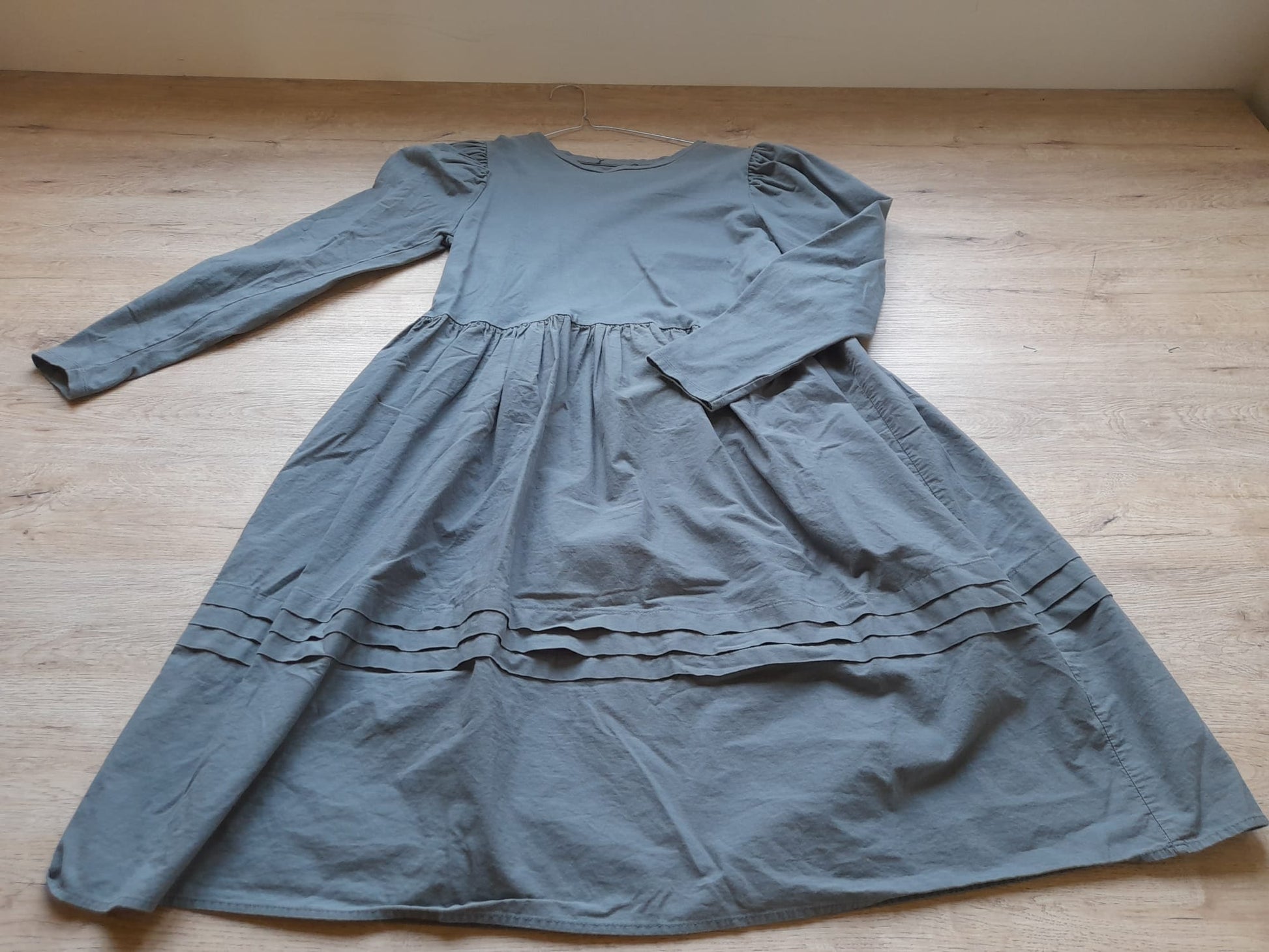 VESTIDO M/L  MIDI GRIS
