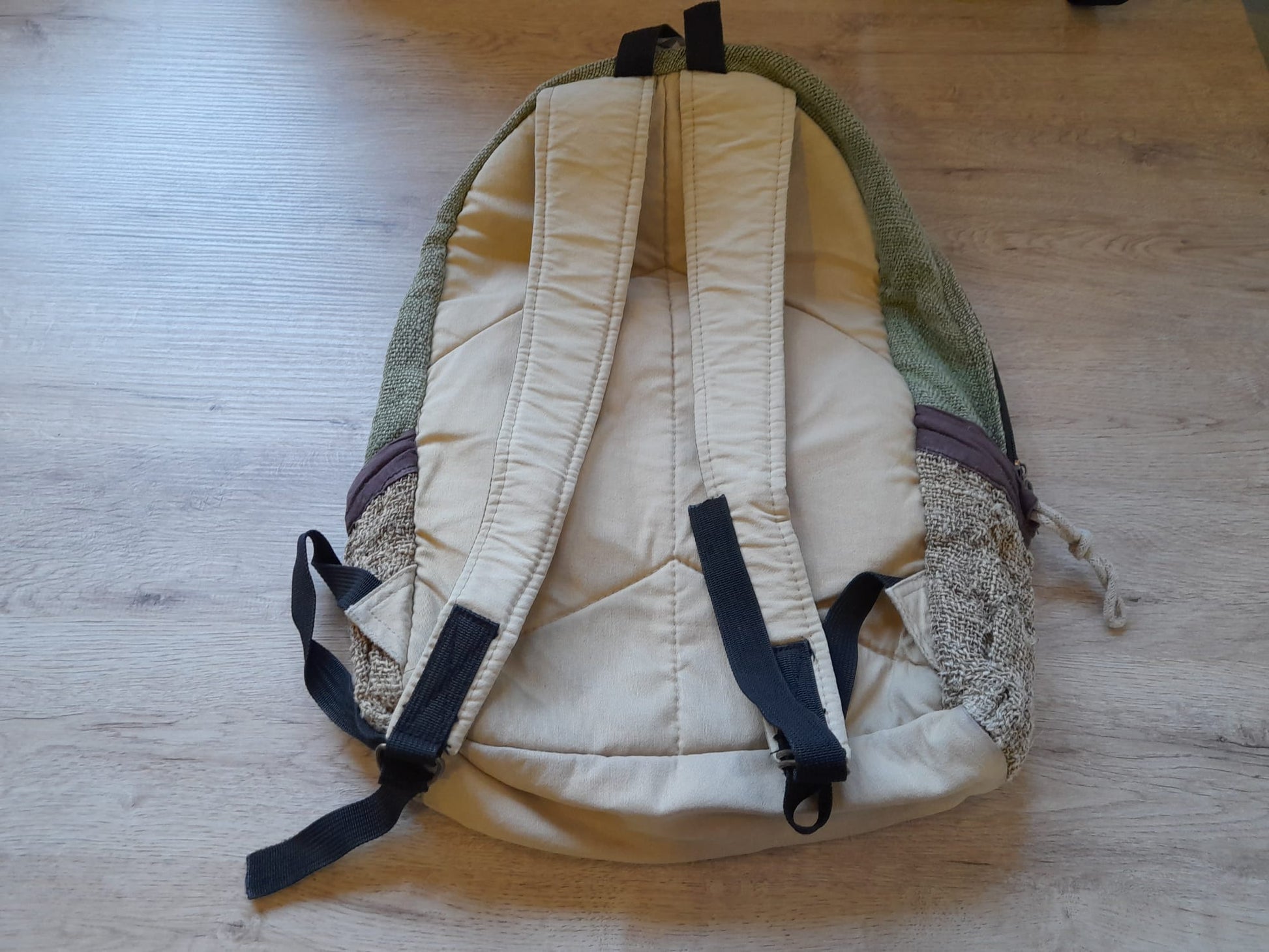 MOCHILA PARA ESPACIO DE ORDENADOR, CON TELA ARTILLERA